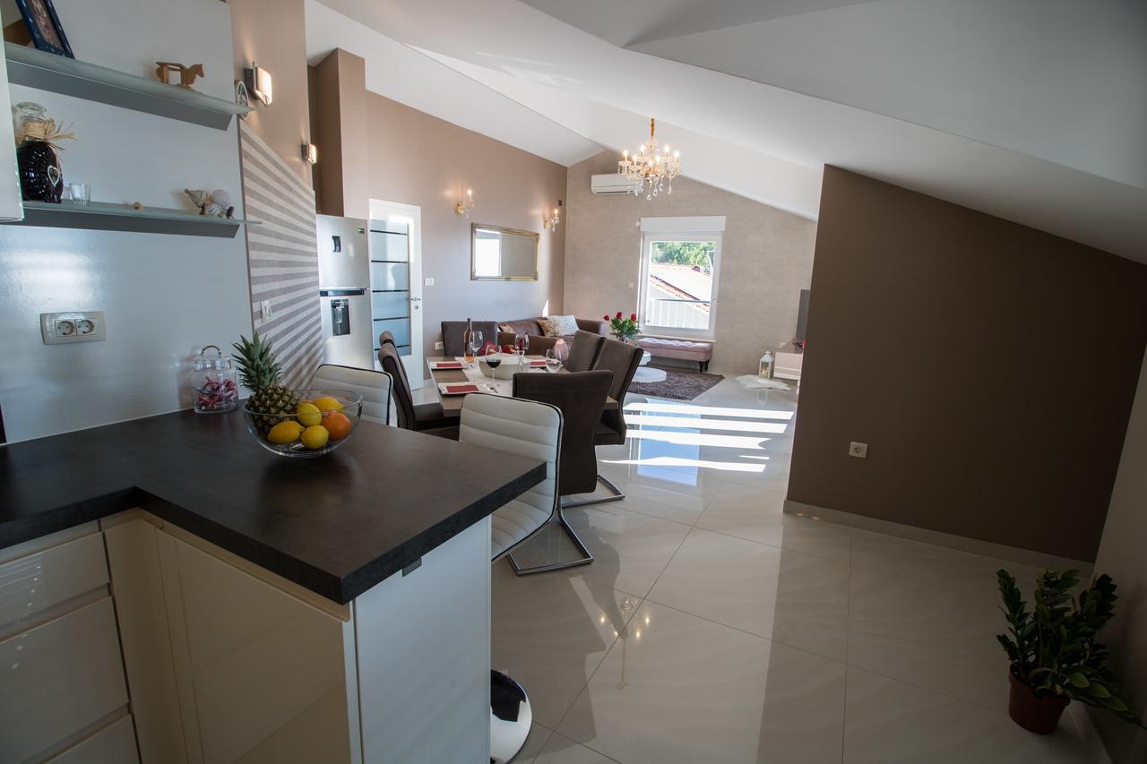 Incantesimo Luxury Penthouse Mimice Luaran gambar