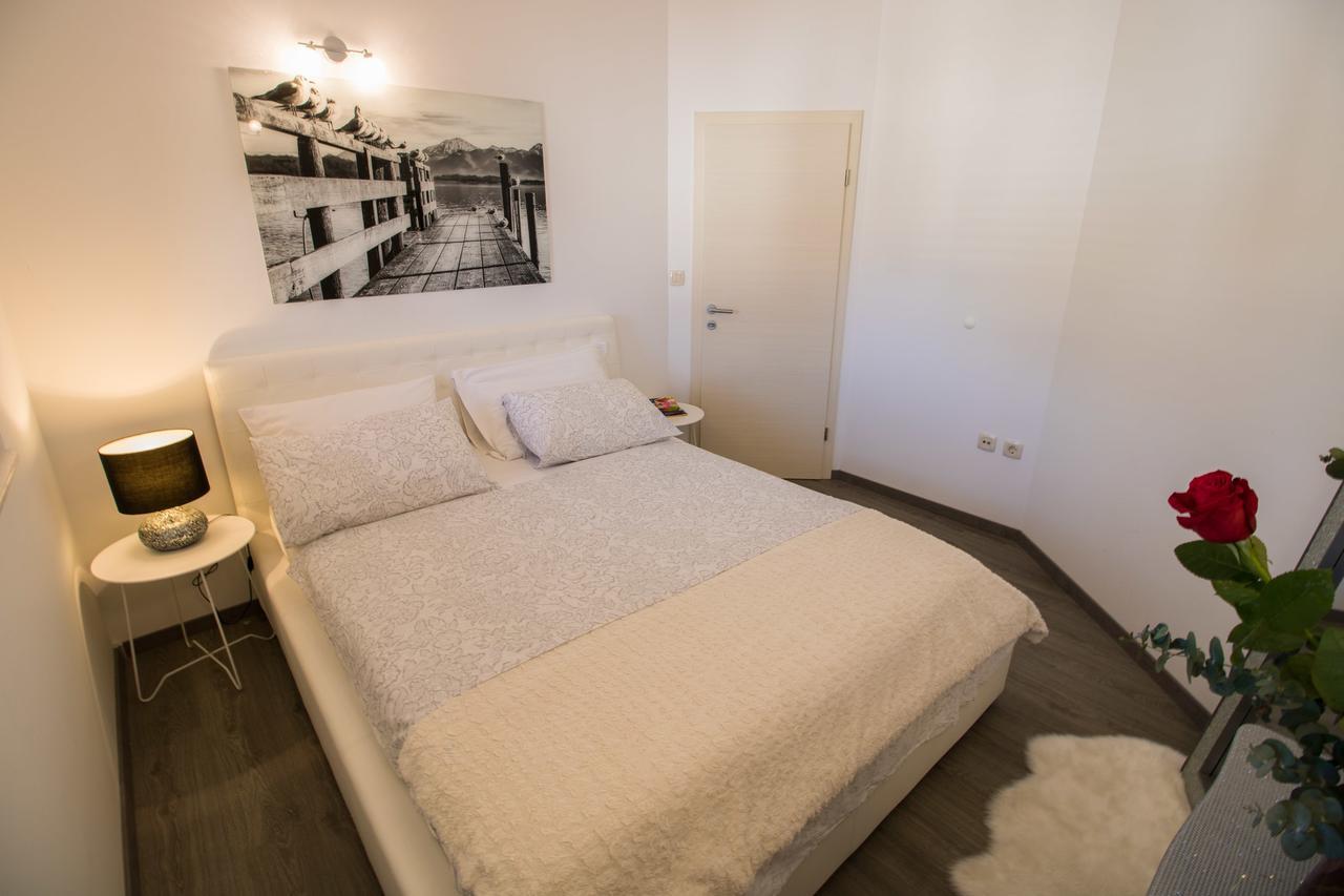 Incantesimo Luxury Penthouse Mimice Luaran gambar