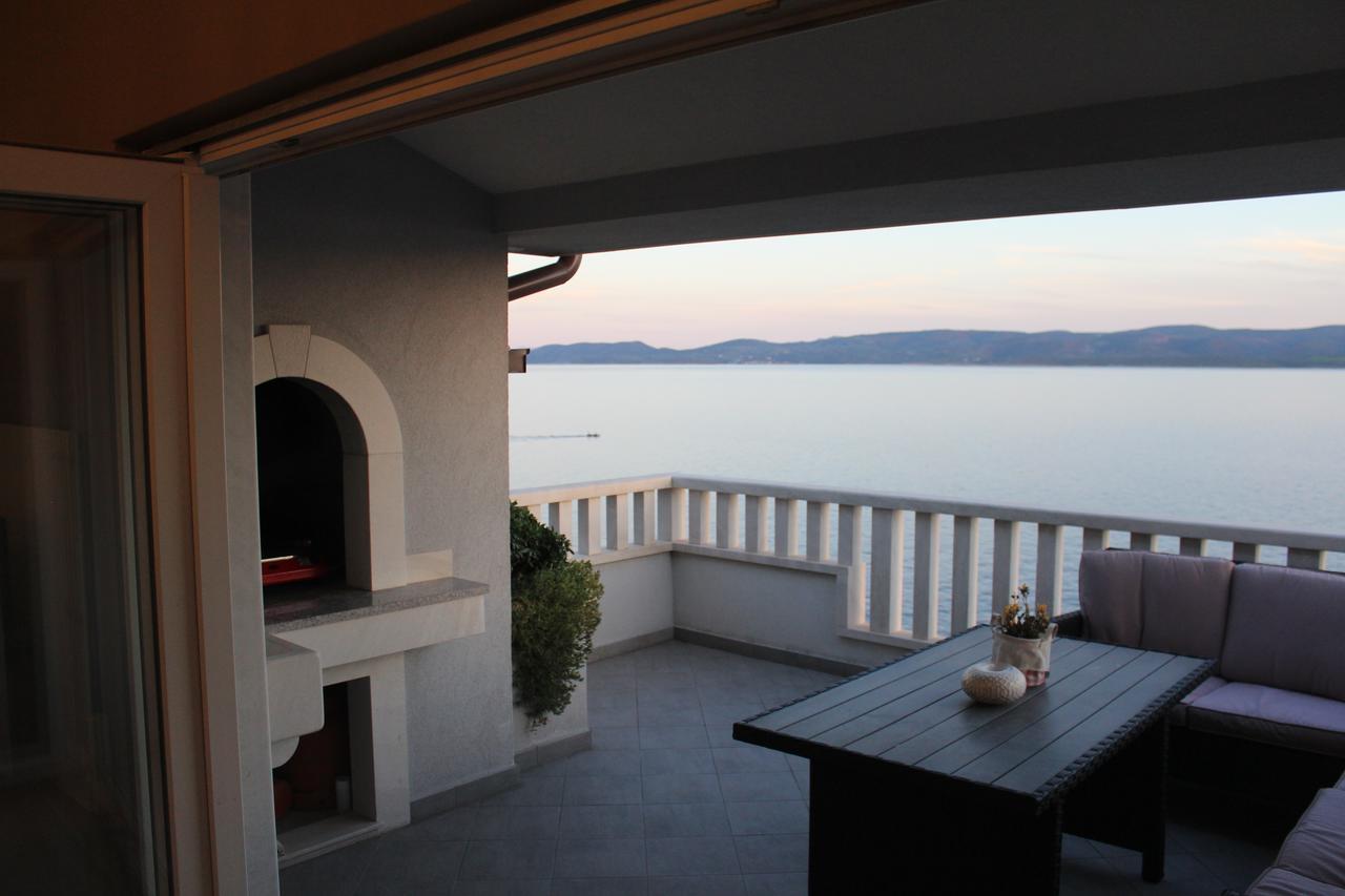 Incantesimo Luxury Penthouse Mimice Luaran gambar